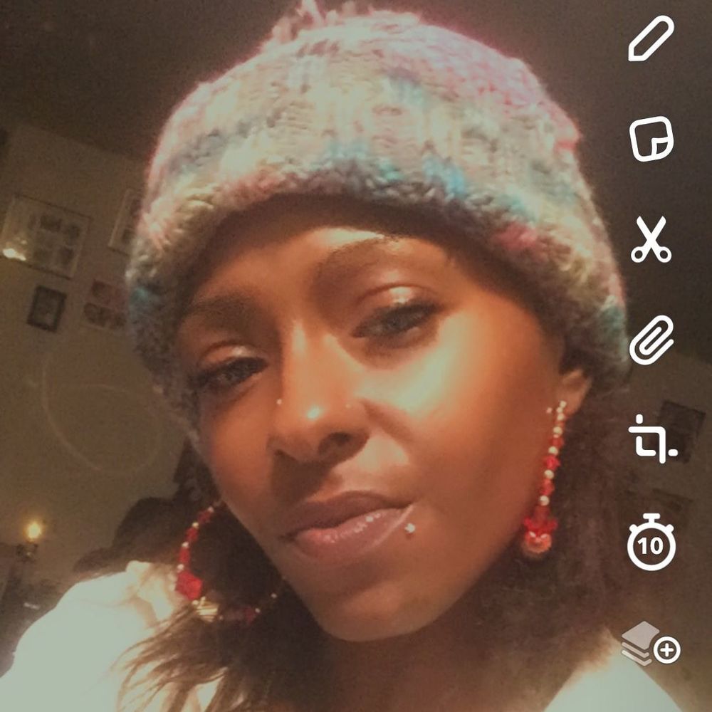 Meet your Posher, Tanika